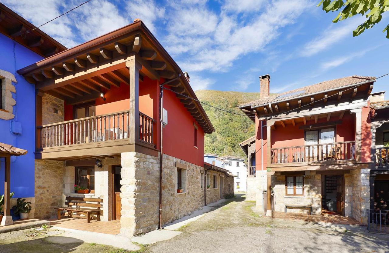 Villa Casa Celis 2 By El Balcon Del Sueve La Villa Exterior foto